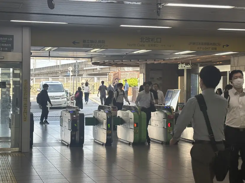 田端駅北口の改札